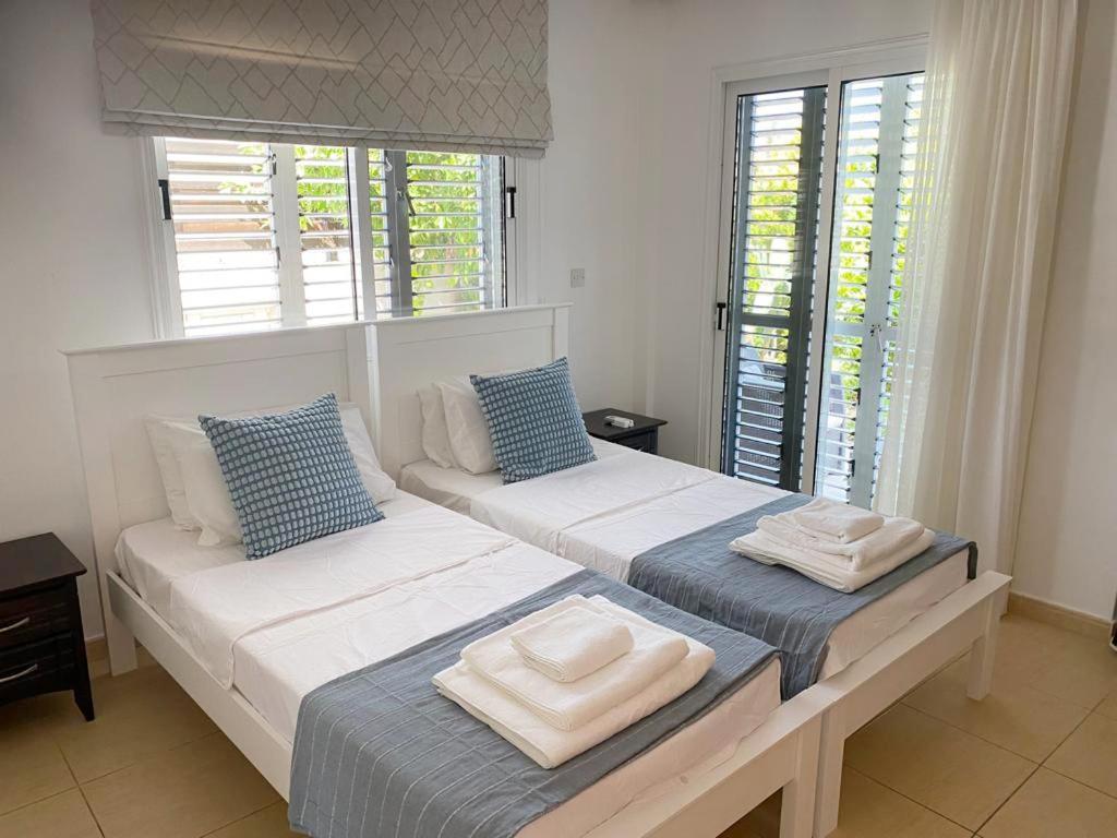 Villa Tamara With Private Pool Peyia Exterior photo